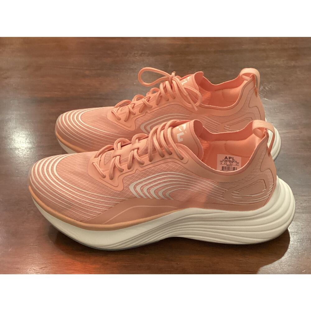 Size 8 APL Athletic Propulsion Labs Streamline Women Sneaker Pink